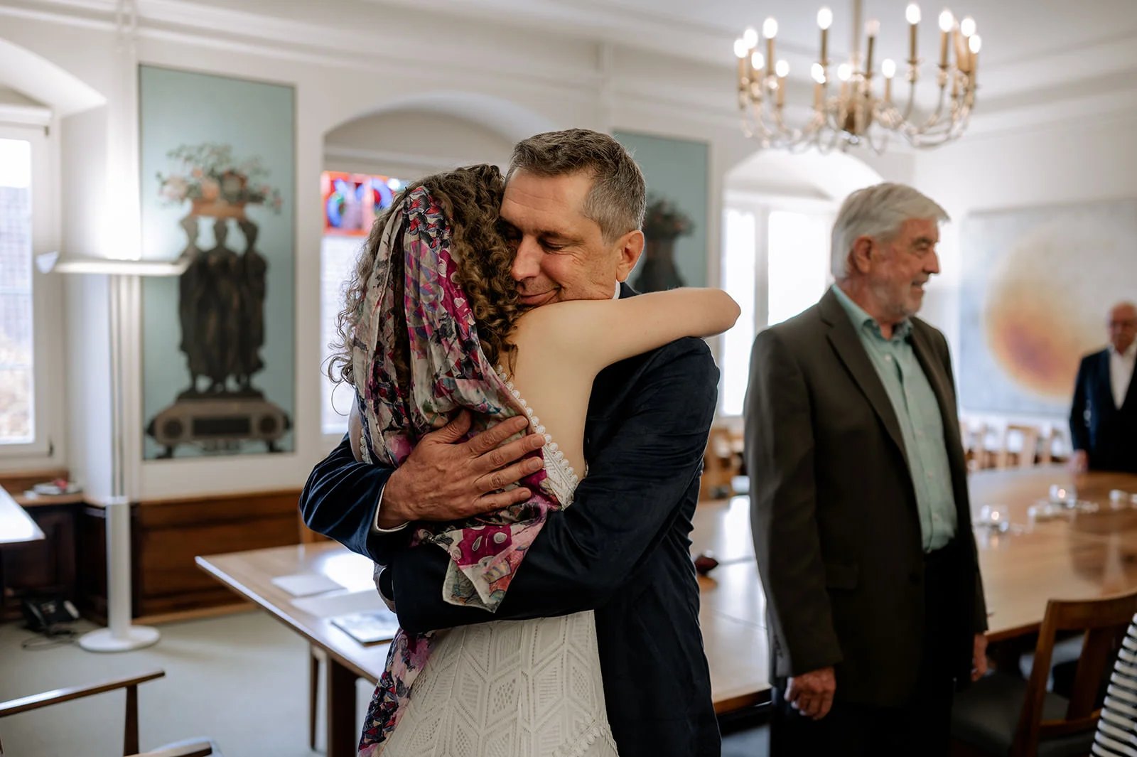 Zivile Trauung und Hochzeit in Lenzburg, Hochzeitsfotografie von Franzie Herre Photography in der Schweiz (Appenzell, St. Gallen, Ostschweiz) und ganz Europa
