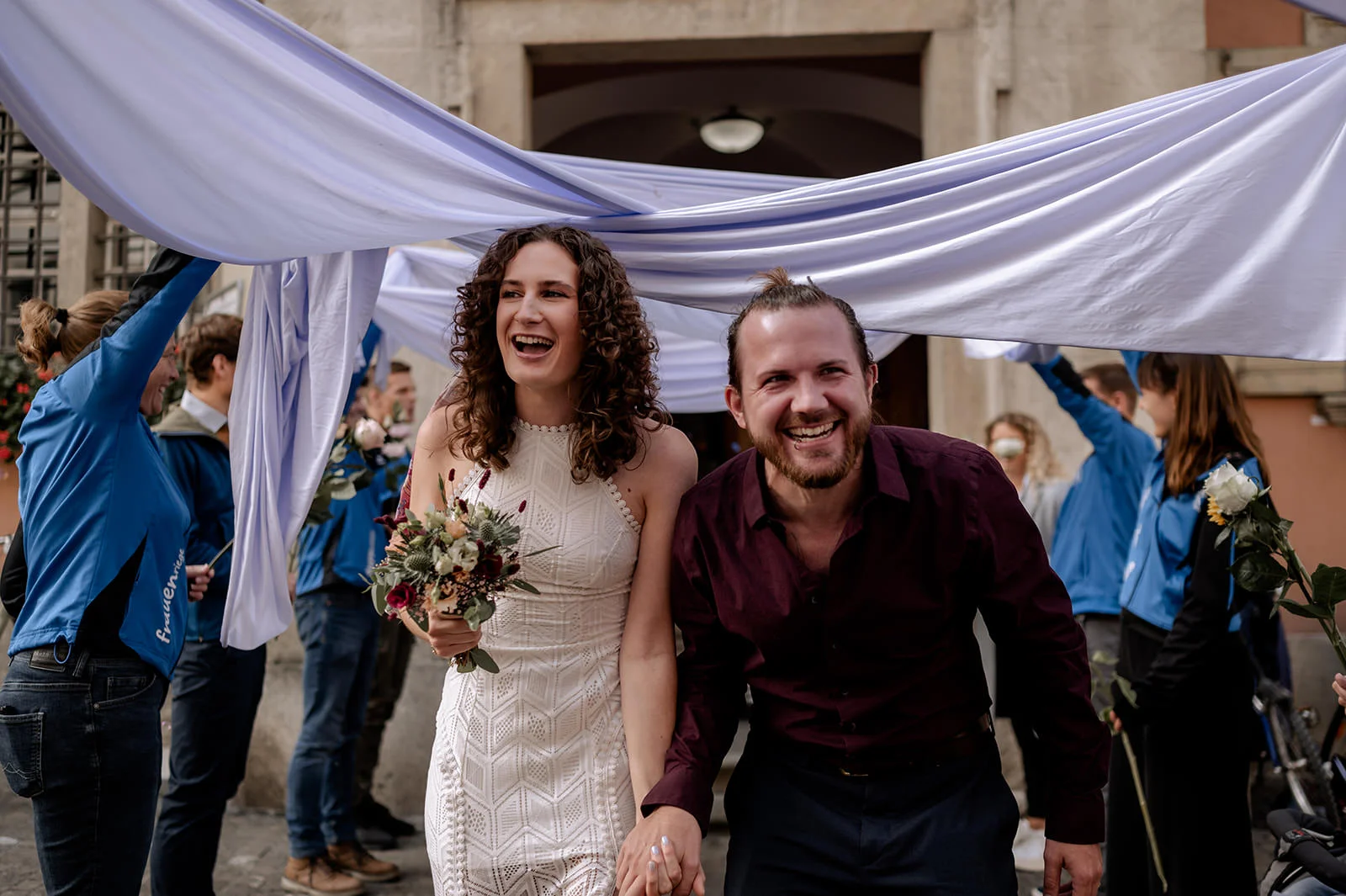 Zivile Trauung und Hochzeit in Lenzburg, Hochzeitsfotografie von Franzie Herre Photography in der Schweiz (Appenzell, St. Gallen, Ostschweiz) und ganz Europa